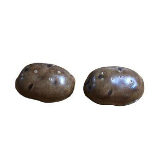 Salt Pepper Shaker Baked Potato Shaped Set VTG Ceramic 1970s Kitchen Table Serve